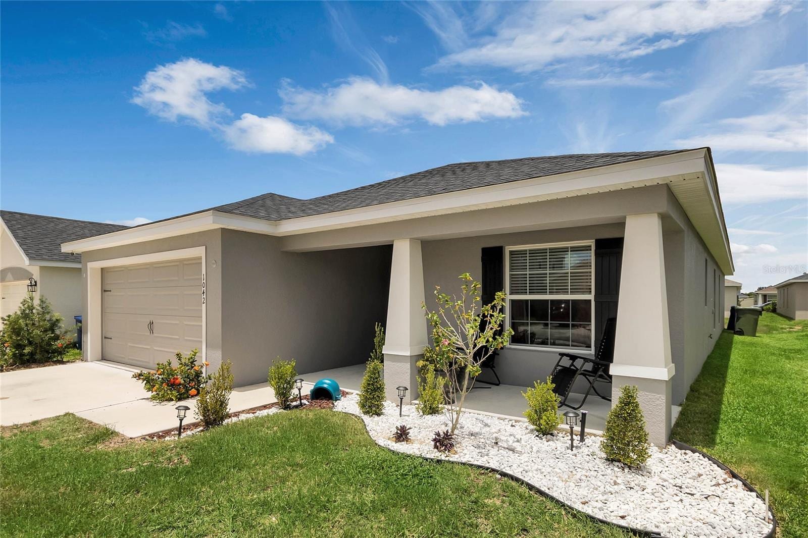 1042 Corso Dr photo 3