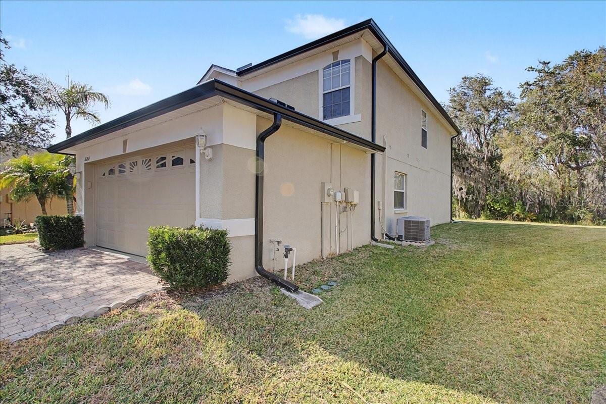 16204 Hampton Trace CT photo 4