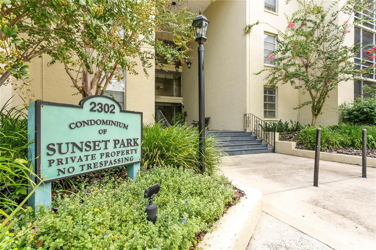 2302 S Manhattan Ave #111 photo 3