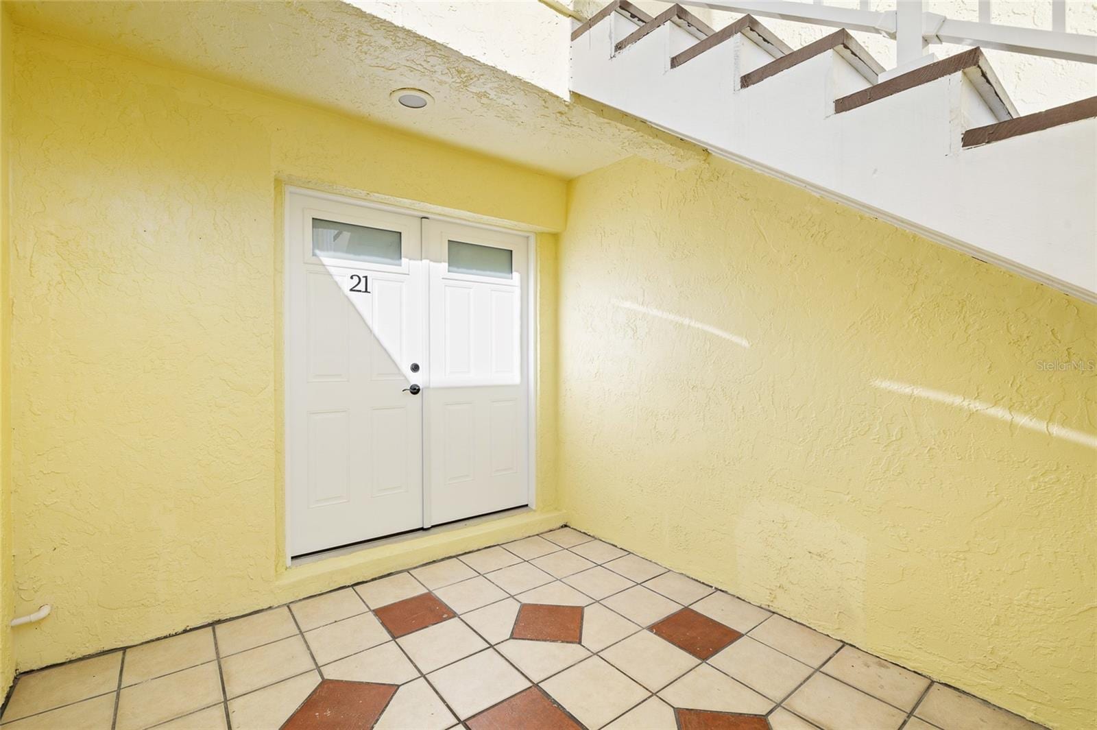 1 Windrush Blvd #21 photo 4