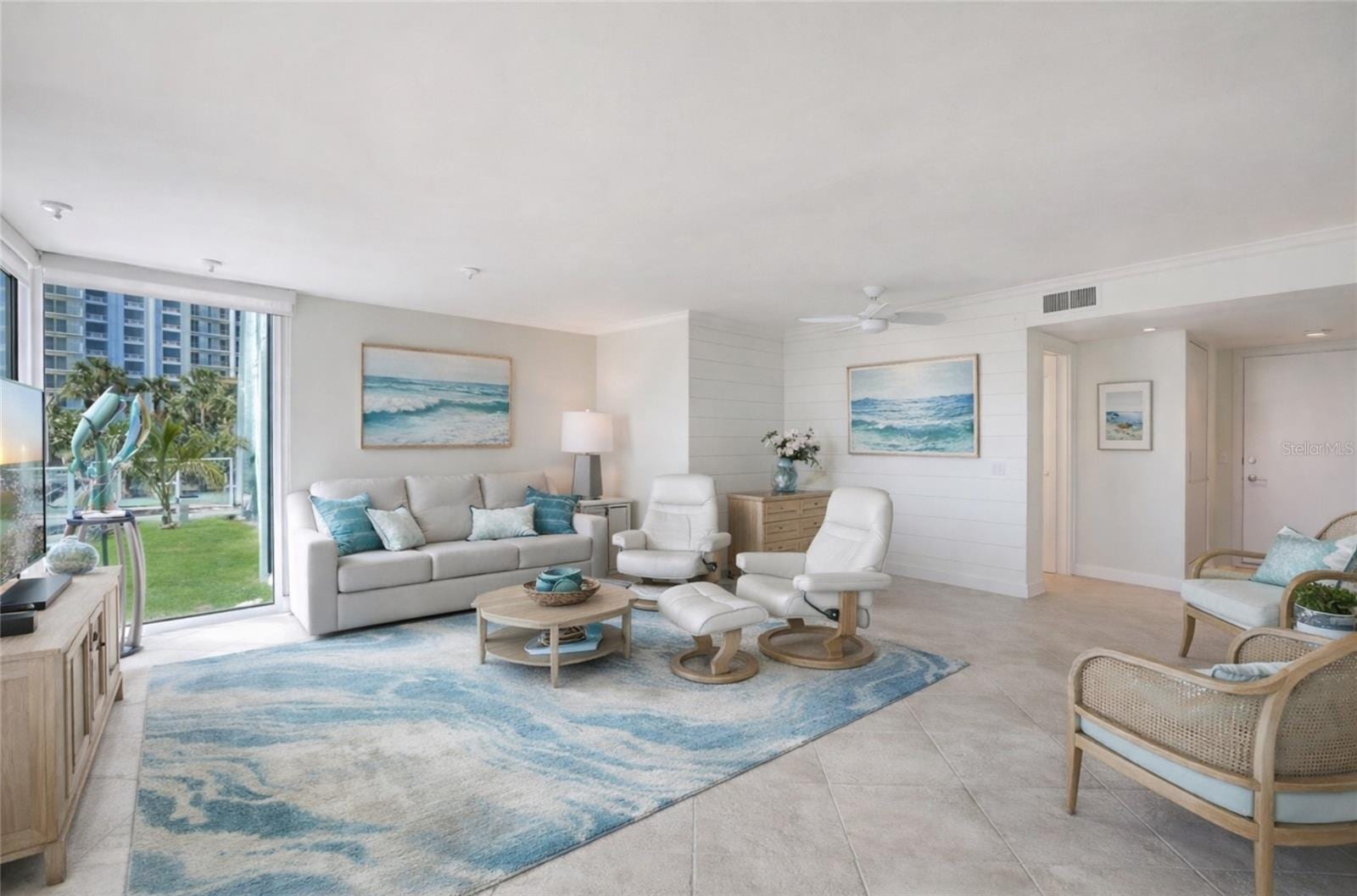 2425 Gulf Of Mexico Dr #1E photo 4