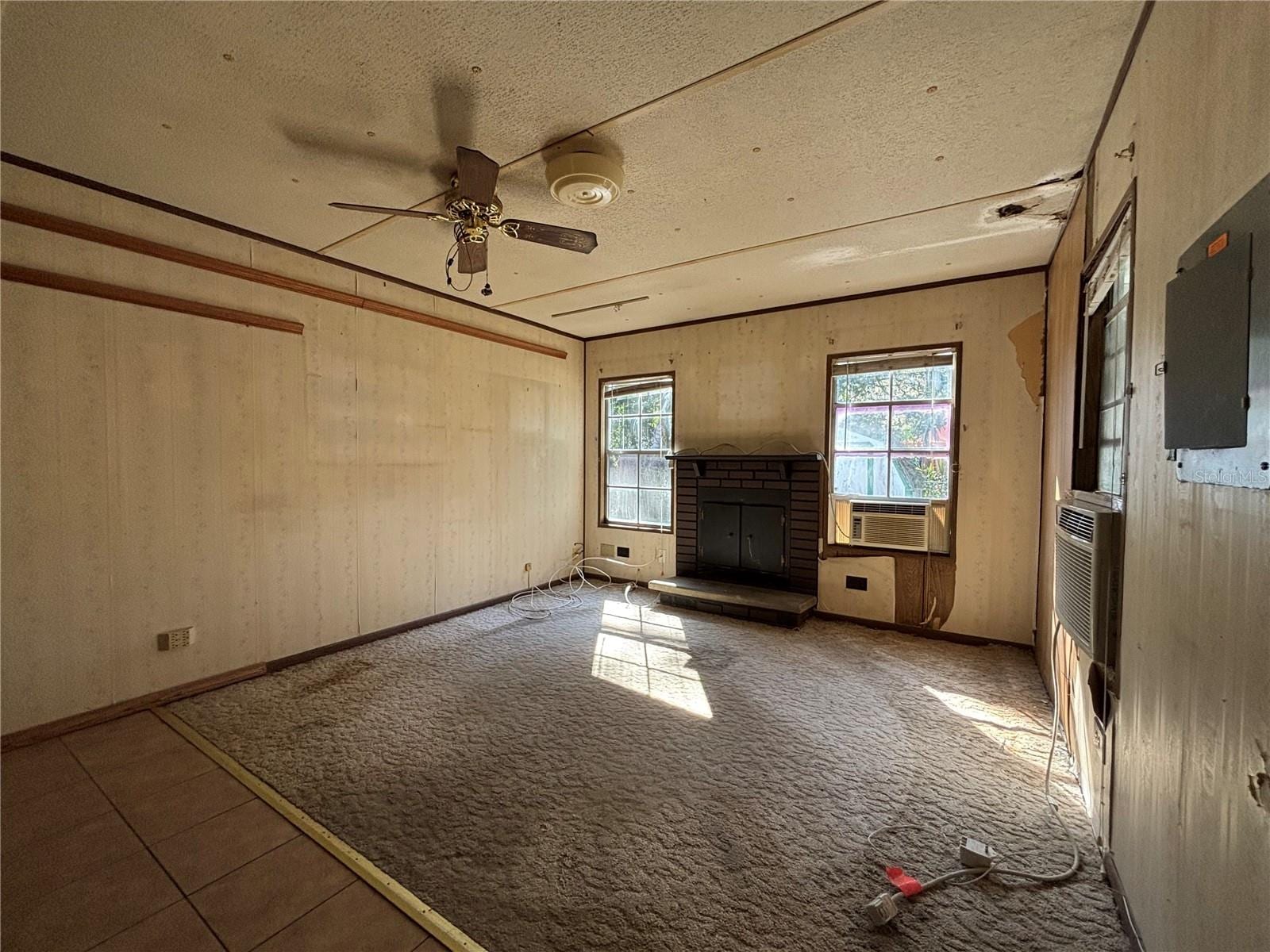 9244 Ogalala St photo 4