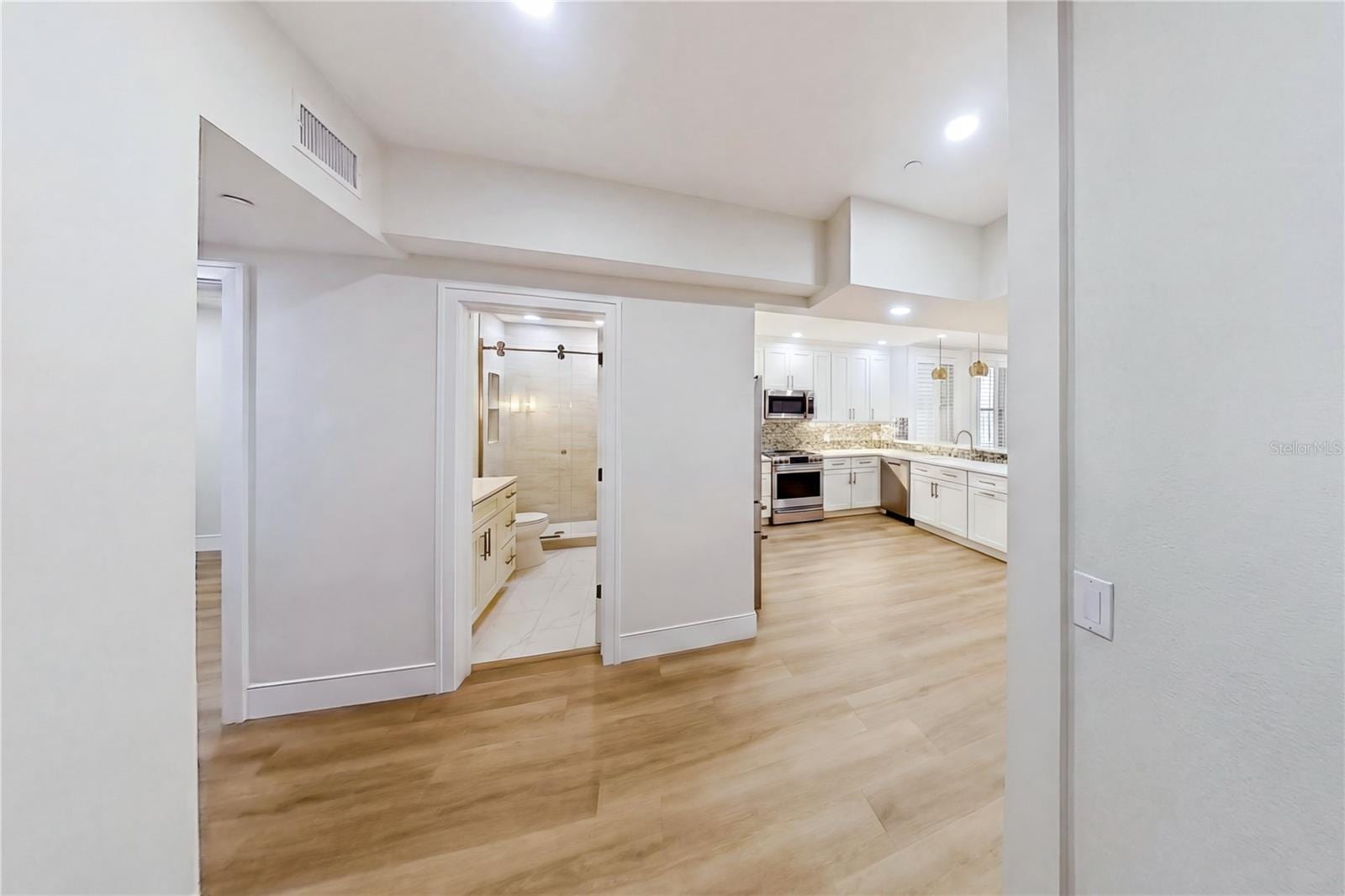 1221 N Palm Ave #106/107 photo 4