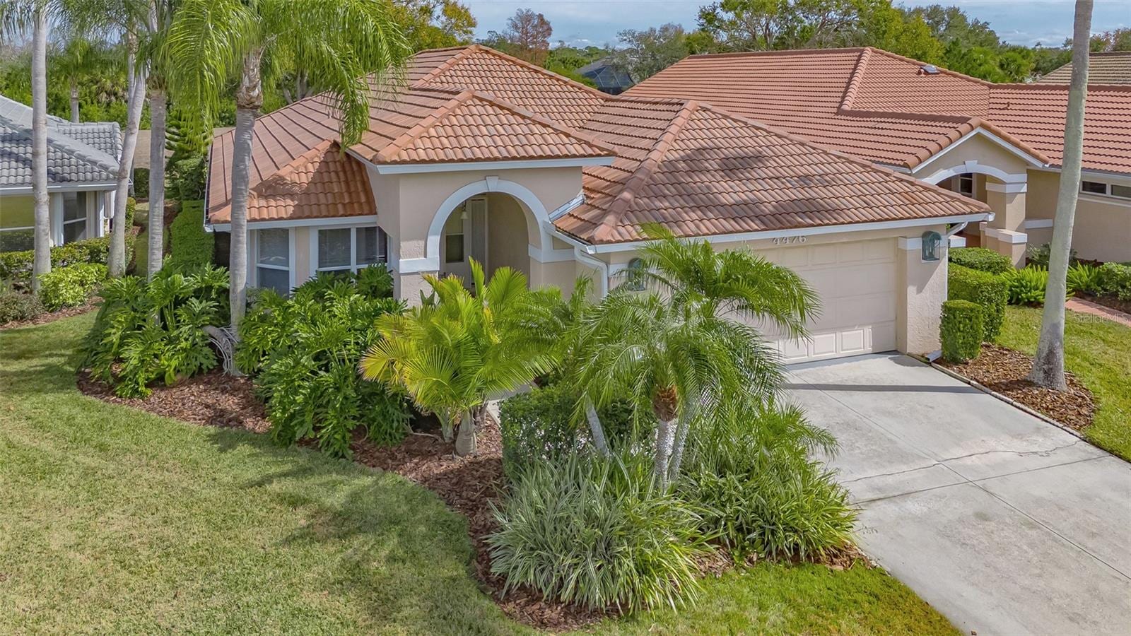 4476 Deer Trail Blvd photo 2
