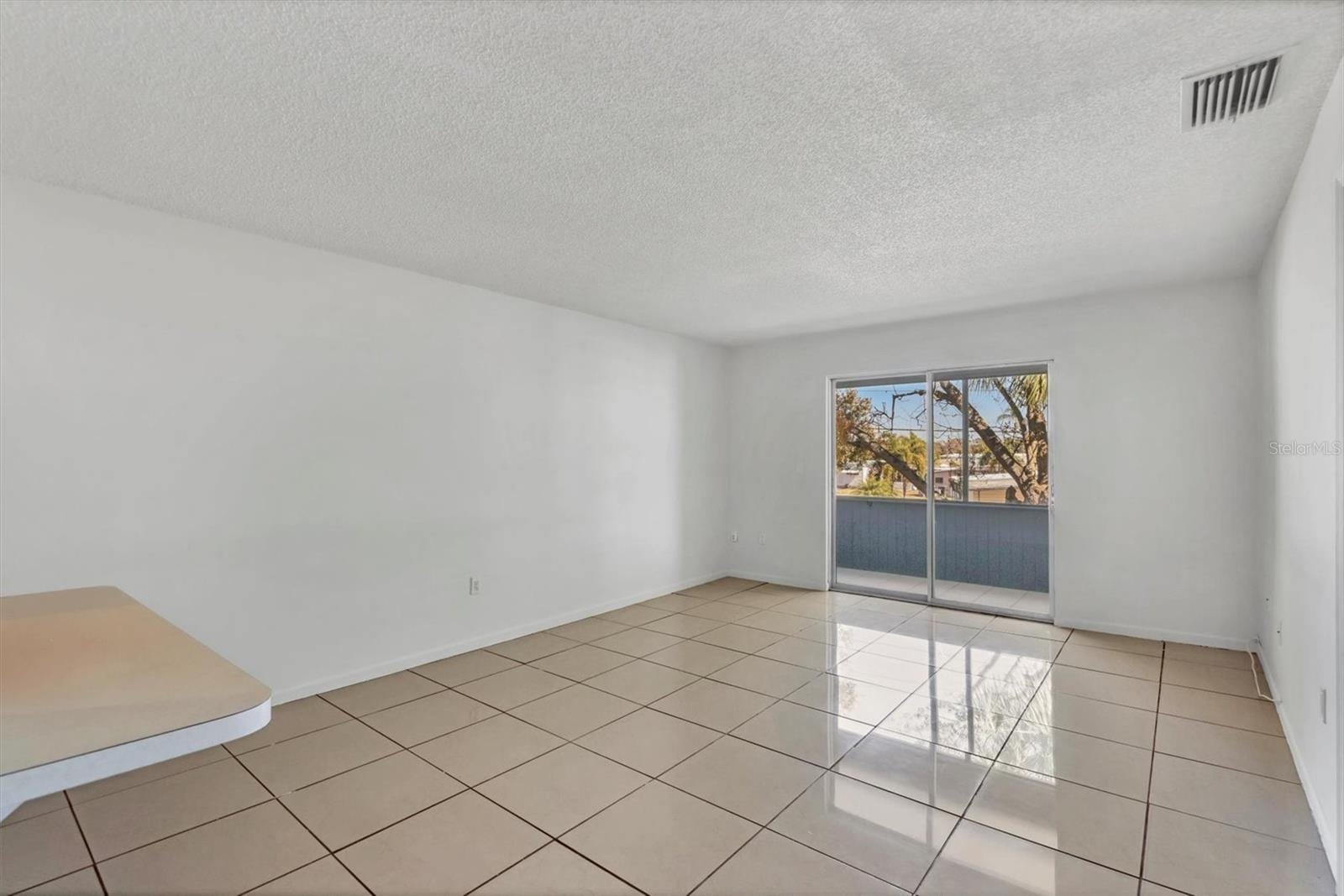 5503 Fountain Lake Cir #A204 photo 4