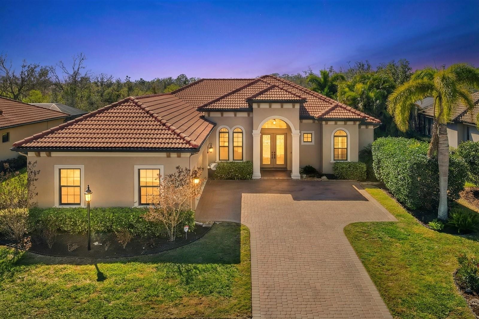 4816 Tobermory Way photo 2