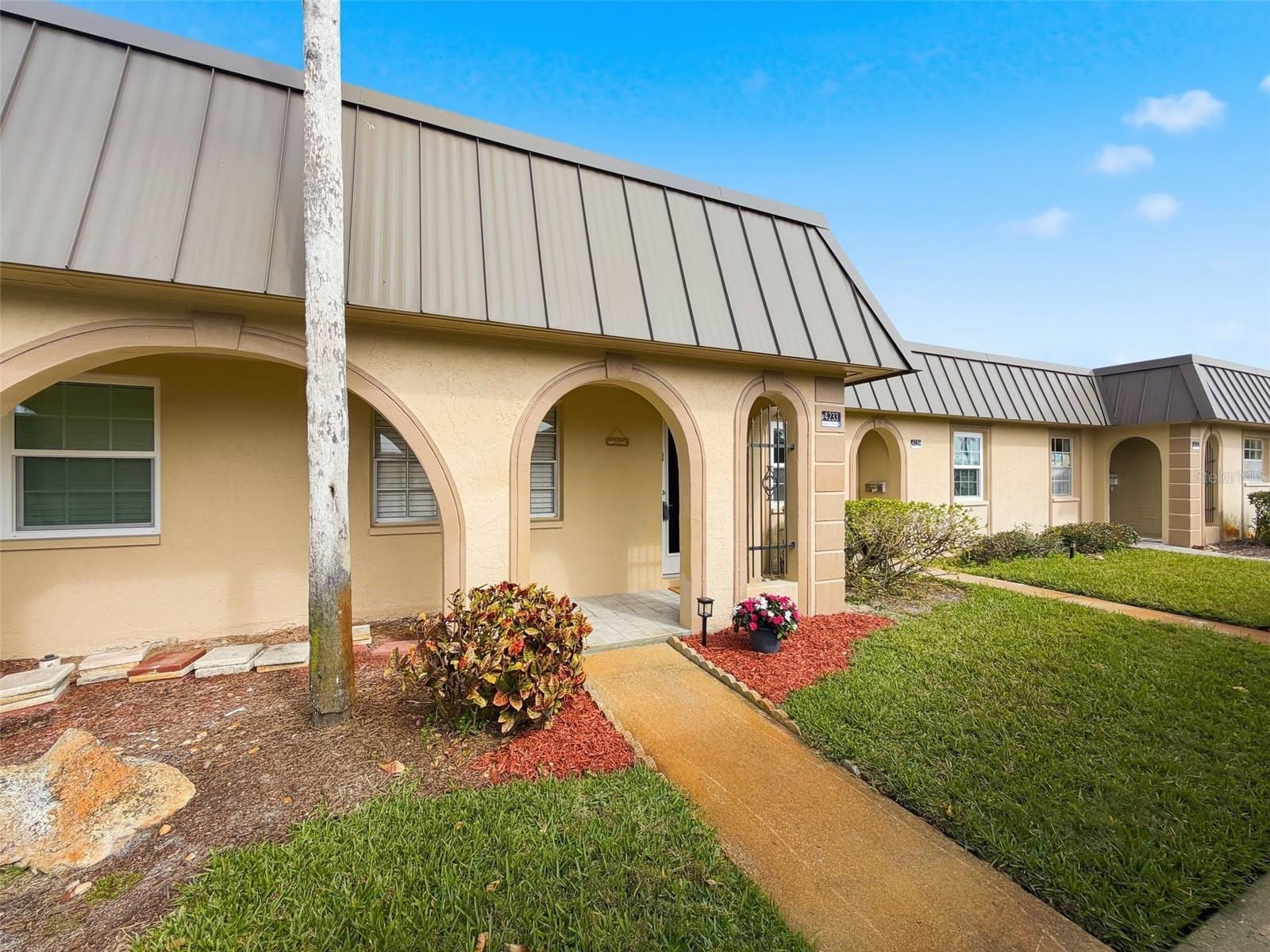 4233 Stratford Dr #D photo 4