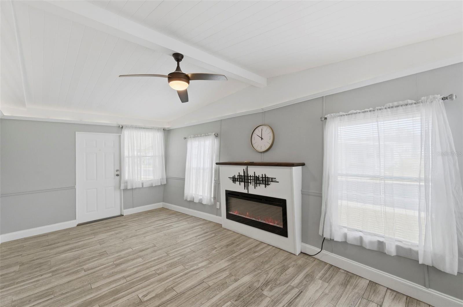 10810 Freedom Dr photo 4