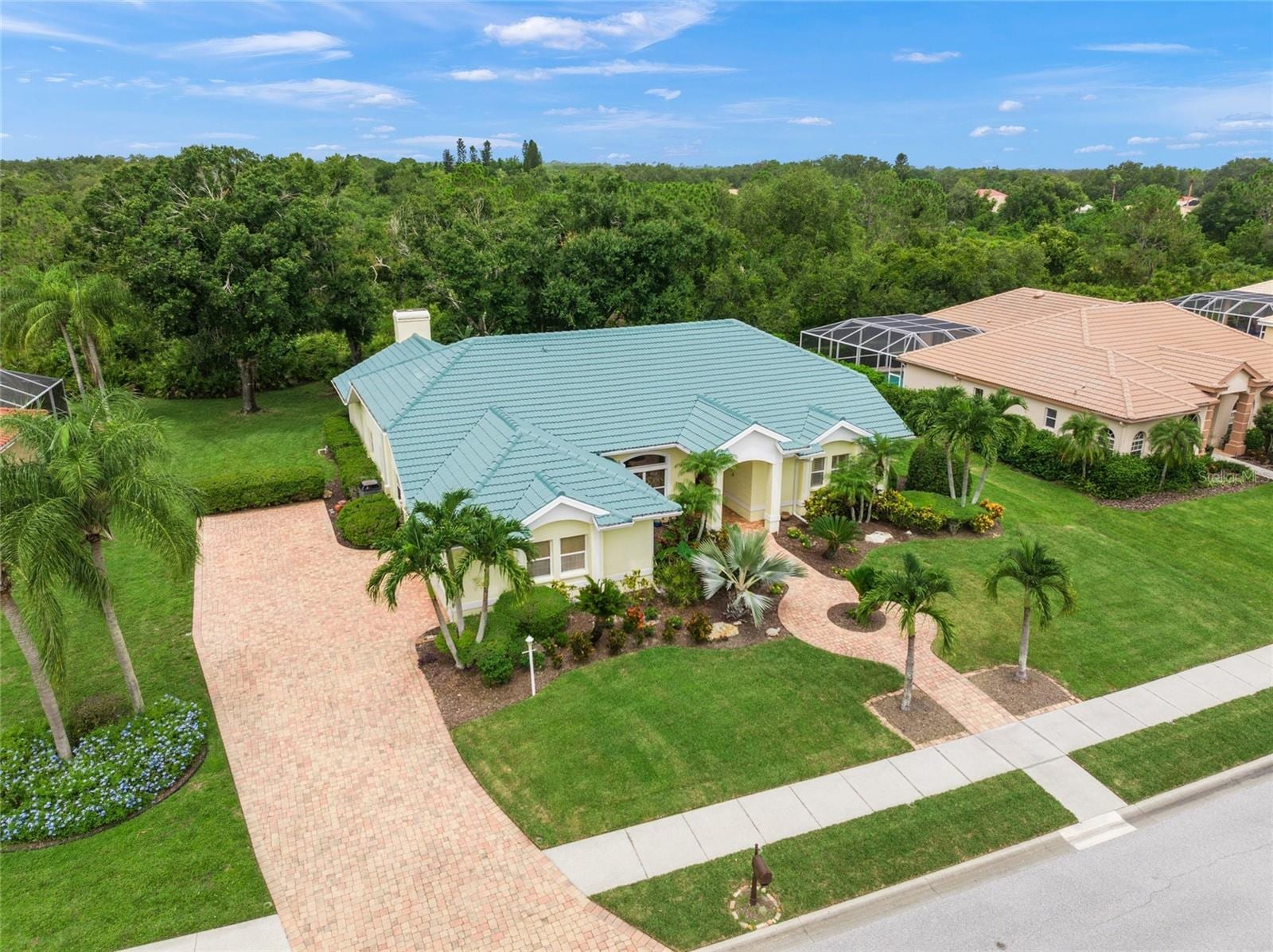 8452 Eagle Preserve Way photo 4
