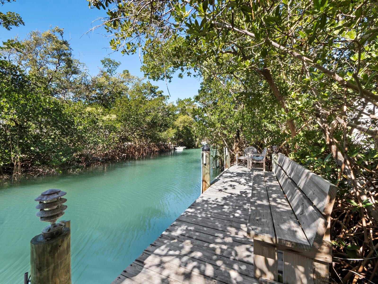 677 Lands End Dr photo 5