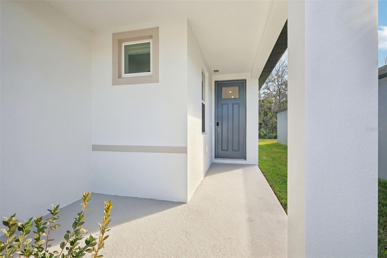 7496 Mia Vine Dr photo 3