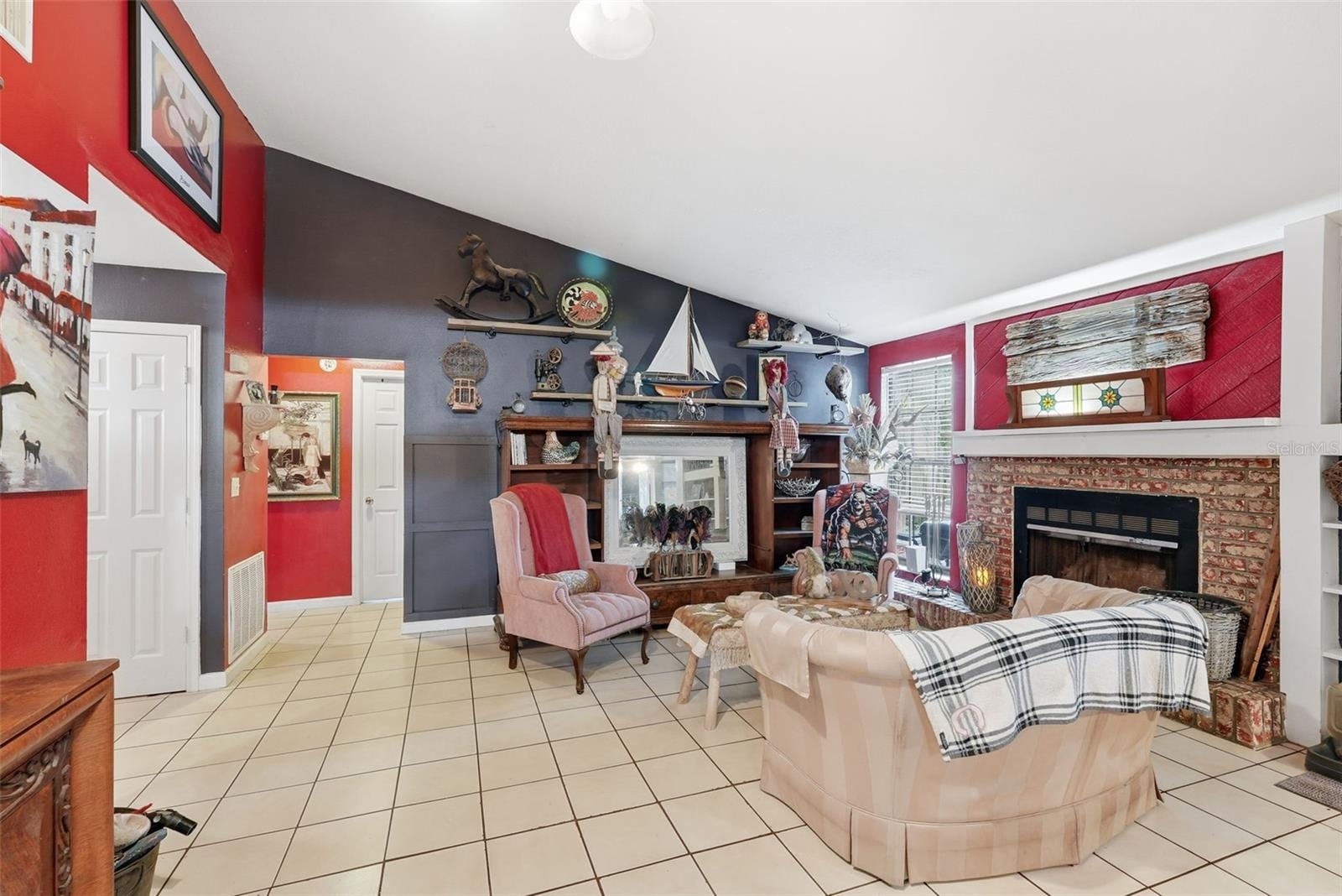 17603 Cranbrook Dr photo 5