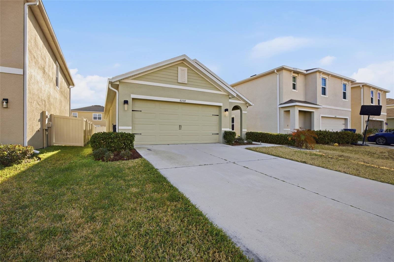 8204 Pelican Reed Cir photo 4