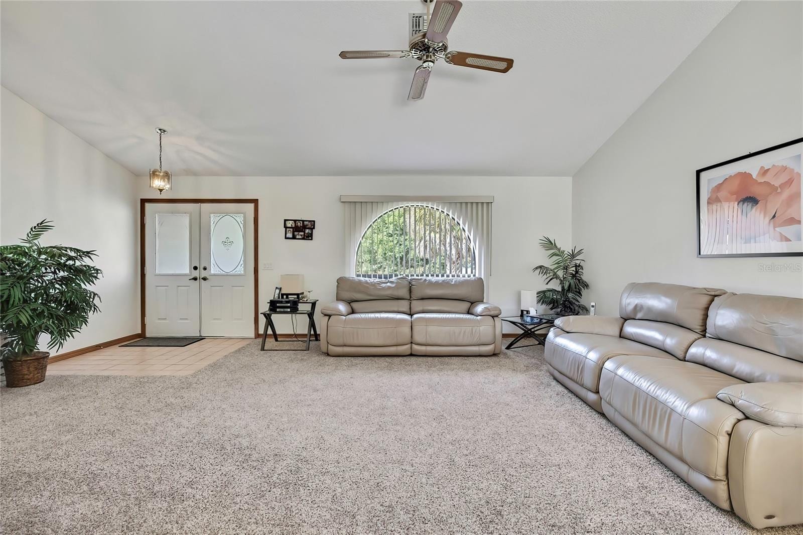 2292 Estill Ave photo 4