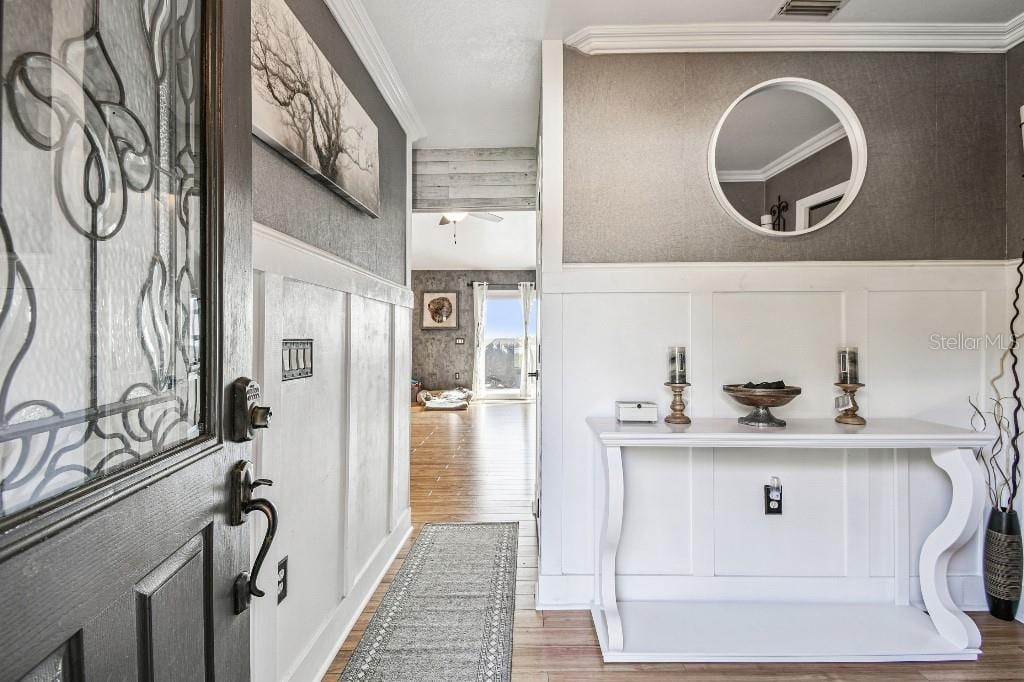 6408 Running Bear Dr photo 2