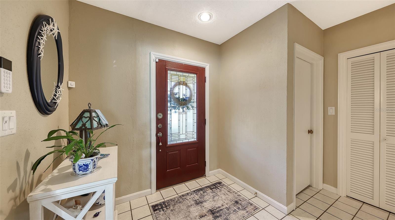 844 Magellan Dr photo 5
