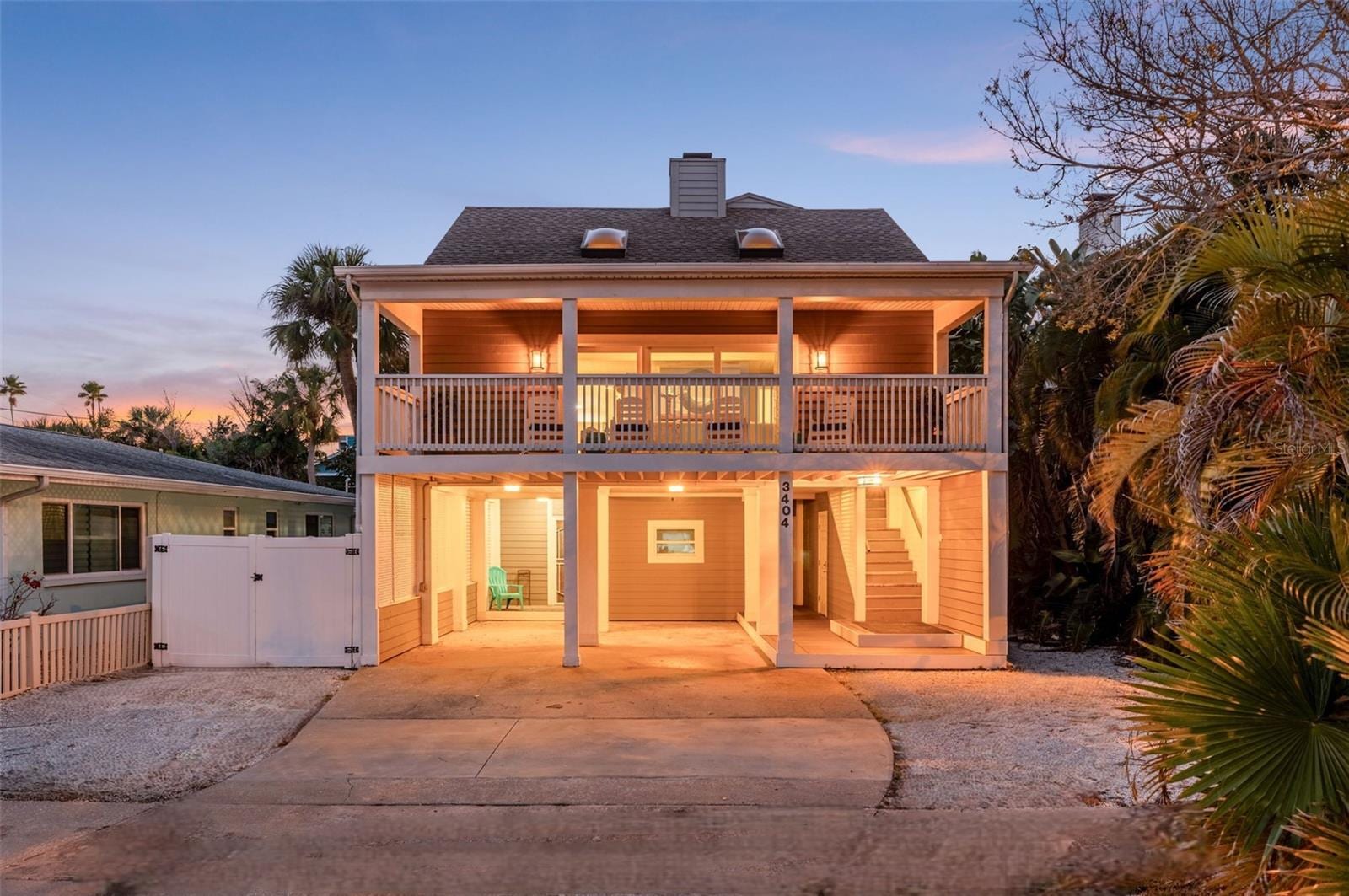 3404 E Maritana Dr photo 2