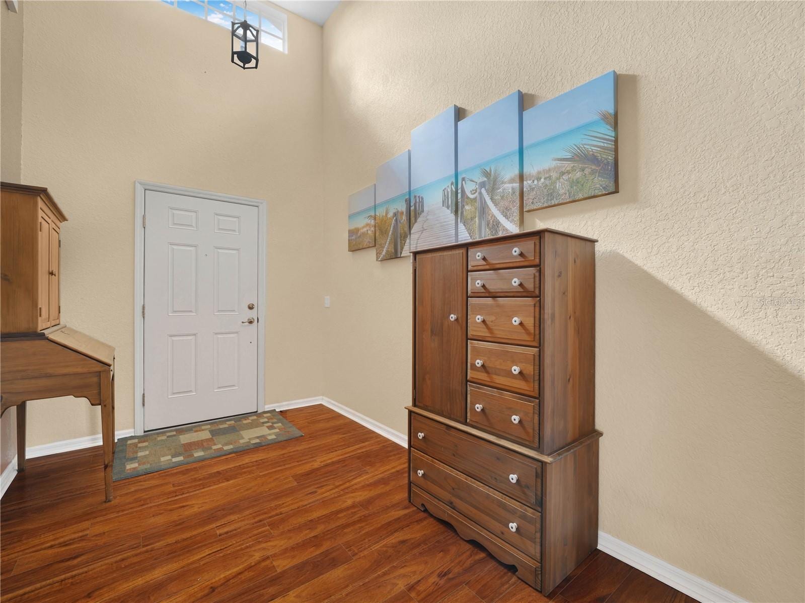 4144 Aberdeen Ln photo 2