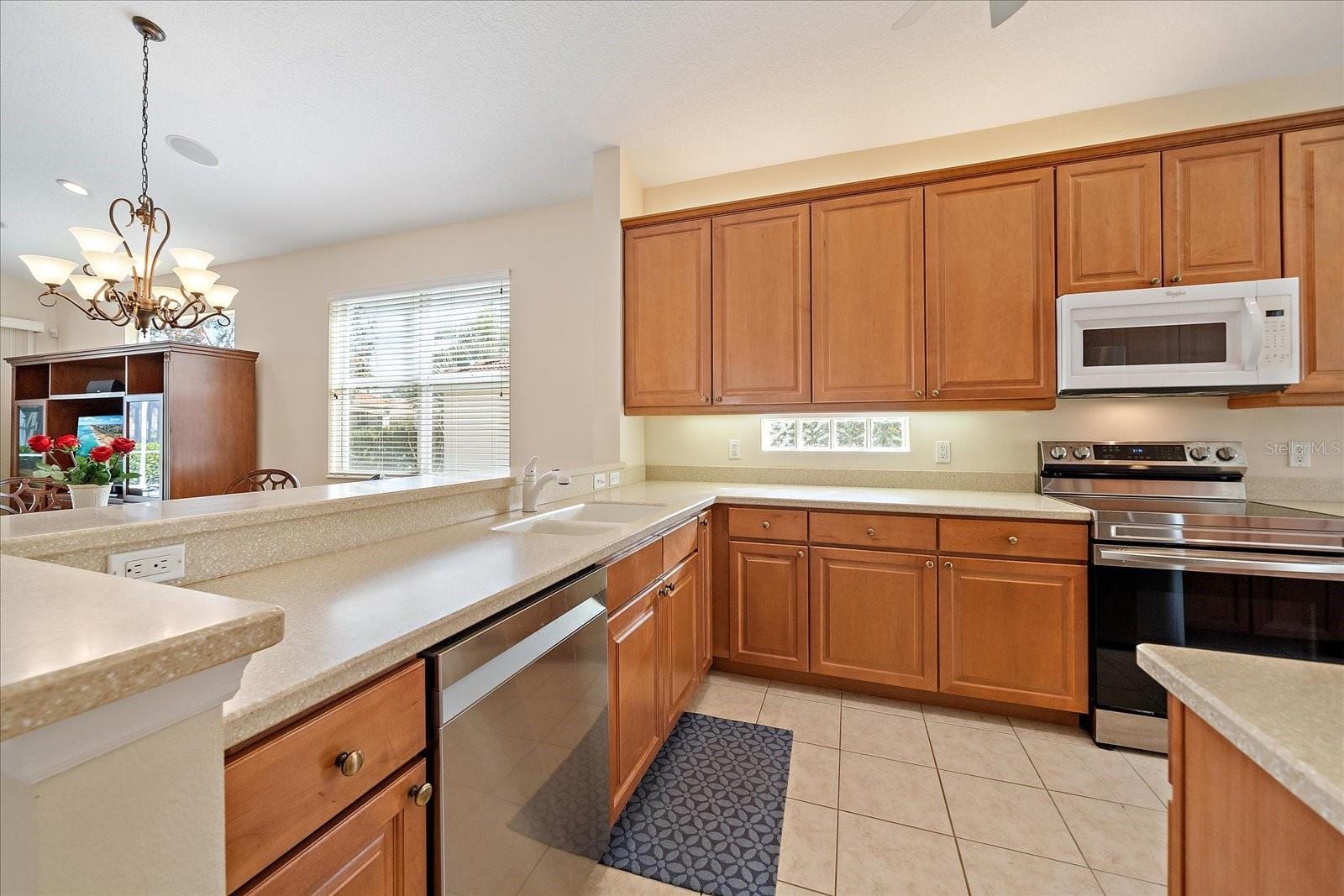 6476 Rookery Cir photo 5