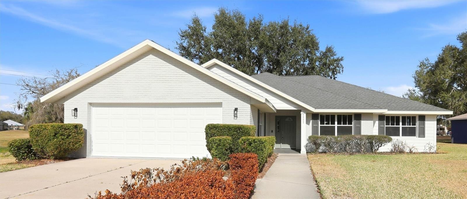 2992 Oaks Bnd photo 2