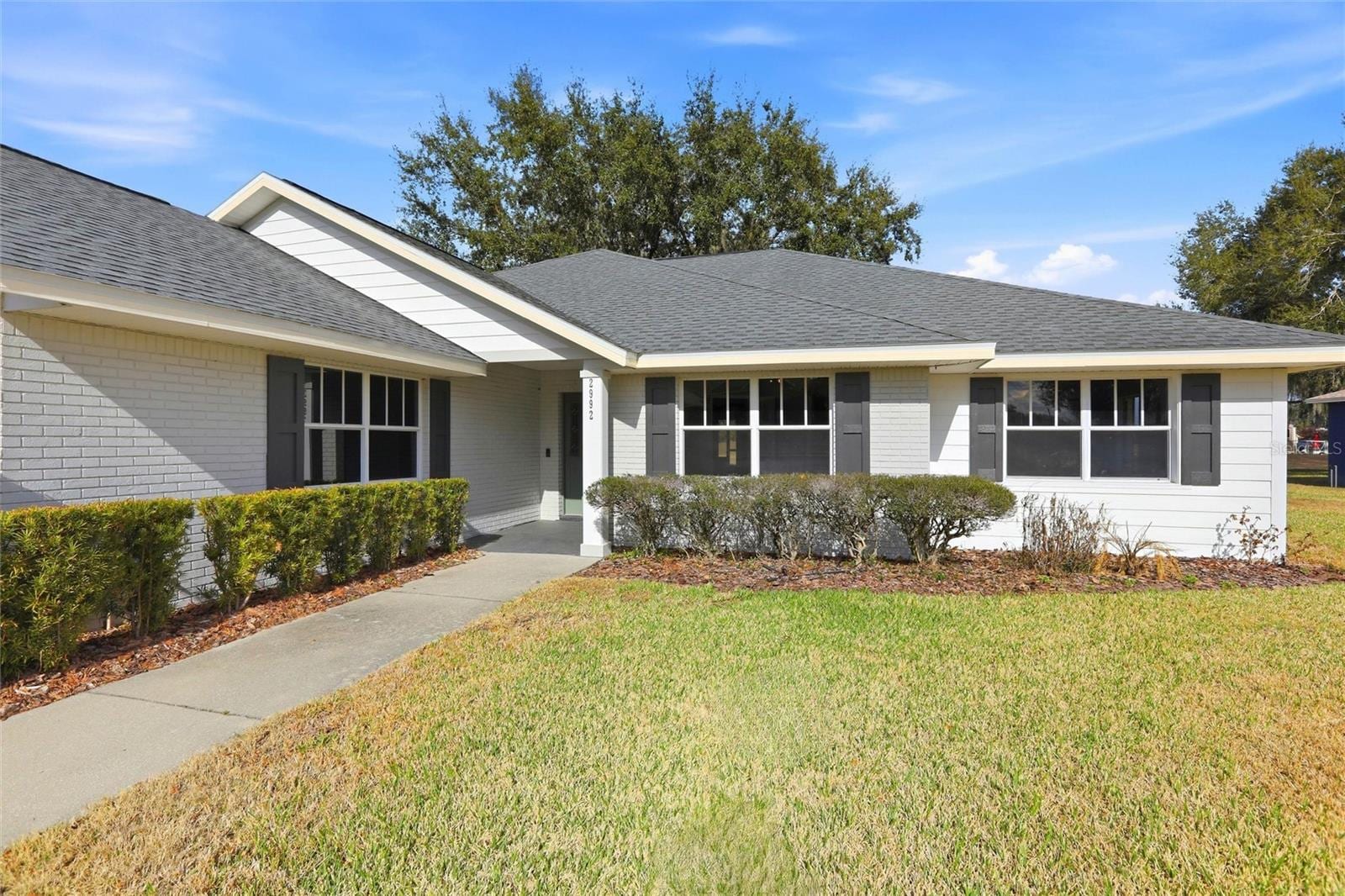 2992 Oaks Bnd photo 3