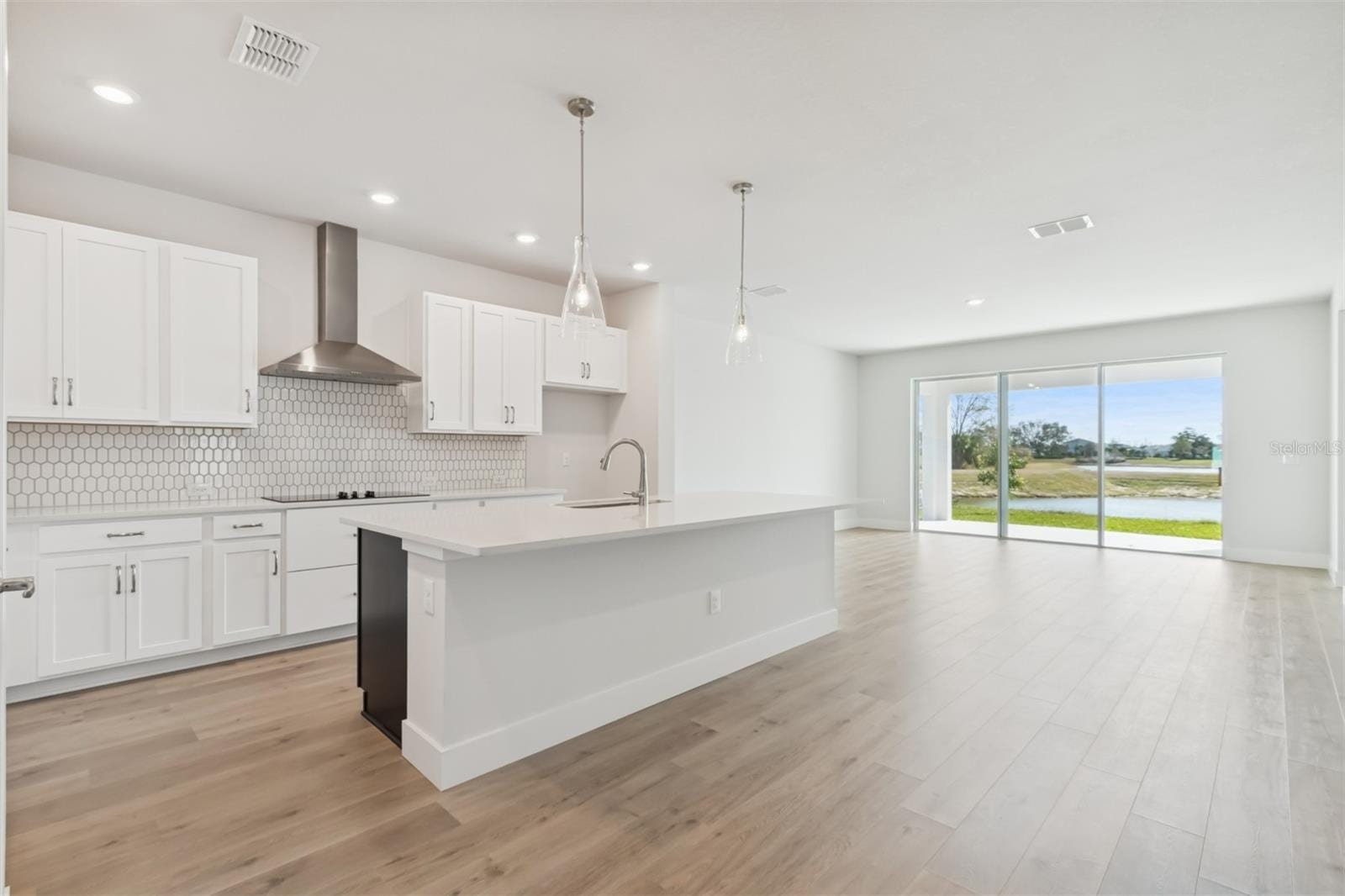 10660 Crescent Creek Xing photo 4