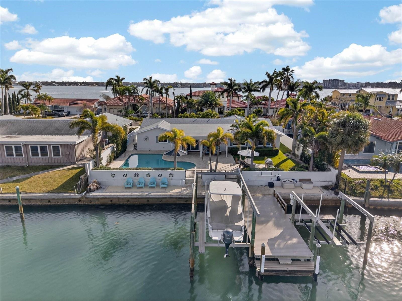 136 Windward Is photo 5