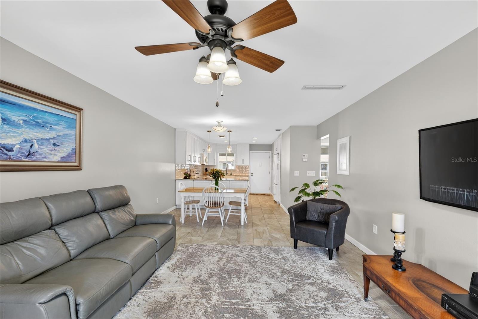1632 Stickney Point Rd #201 photo 2