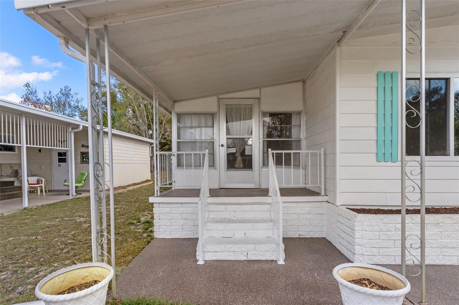 7356 Western Circle Dr photo 5