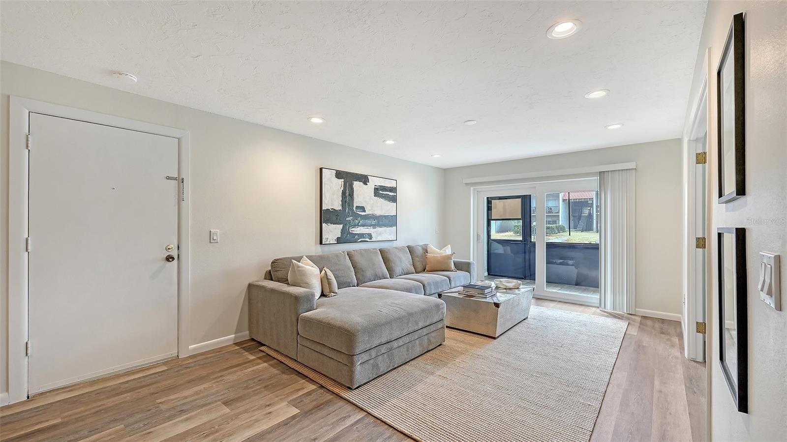 3229 Beneva Rd #101 photo 3