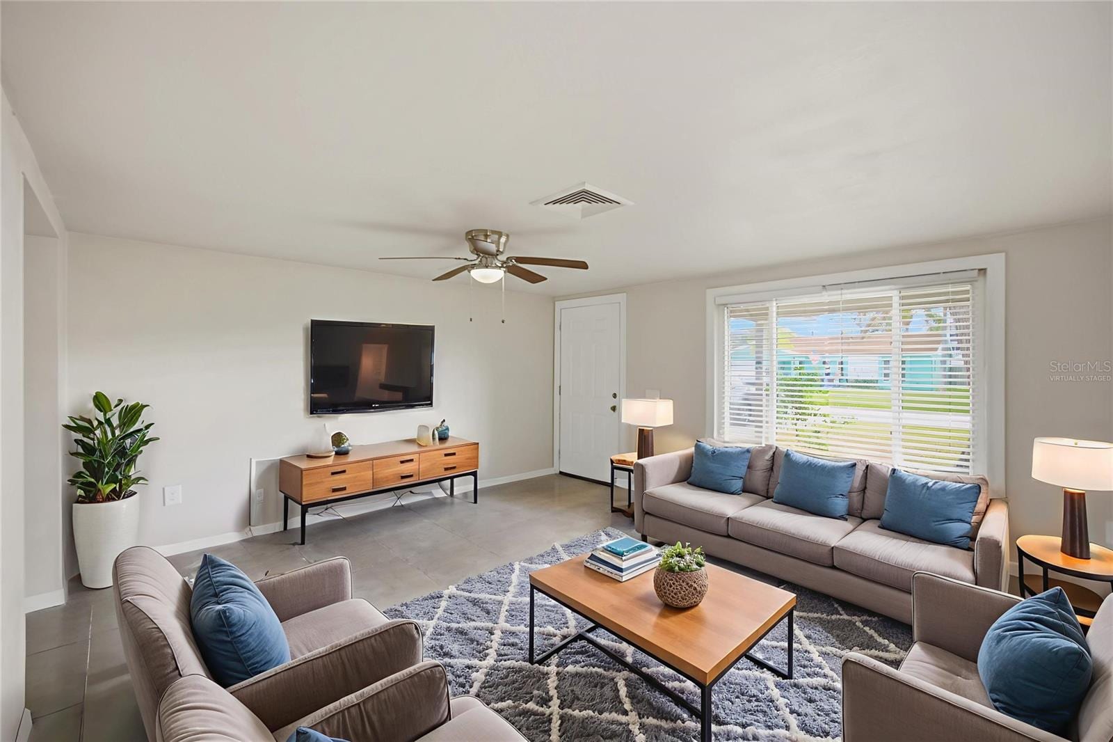 7417 Mako Dr photo 4