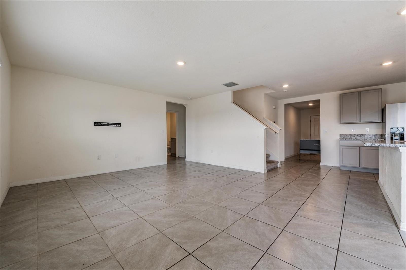 37214 Angel Wings Ave photo 5