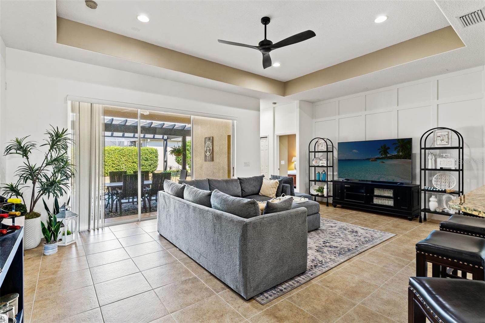 3303 Stonegate Falls Dr photo 4