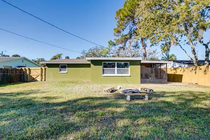 7252 Dianne Dr photo 4