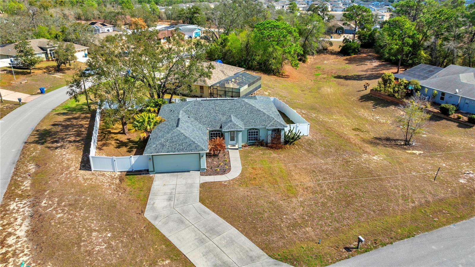 2278 Pinta Ave photo 4