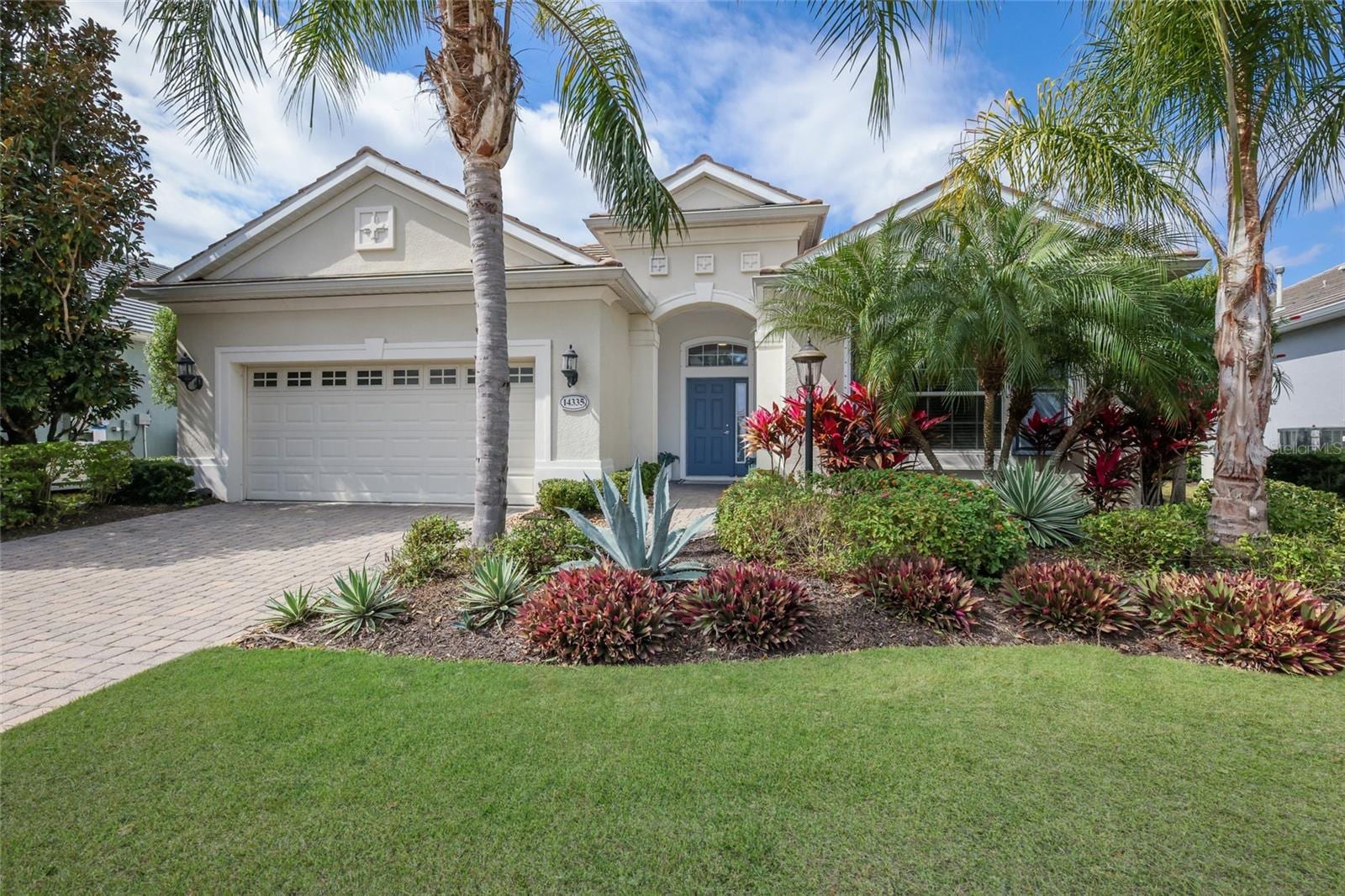 14335 Stirling Dr photo 2