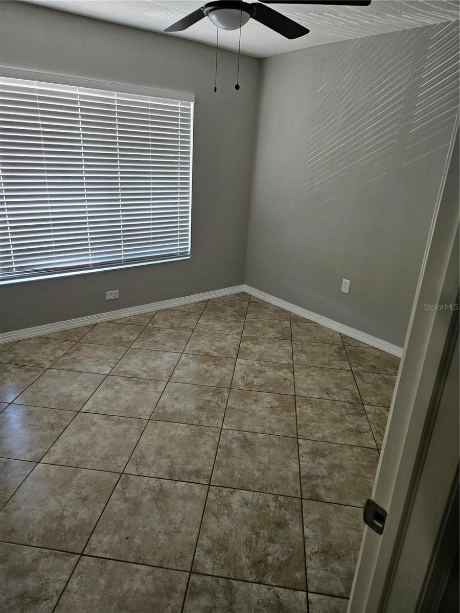 2744 Hidden Lake Blvd #C photo 5