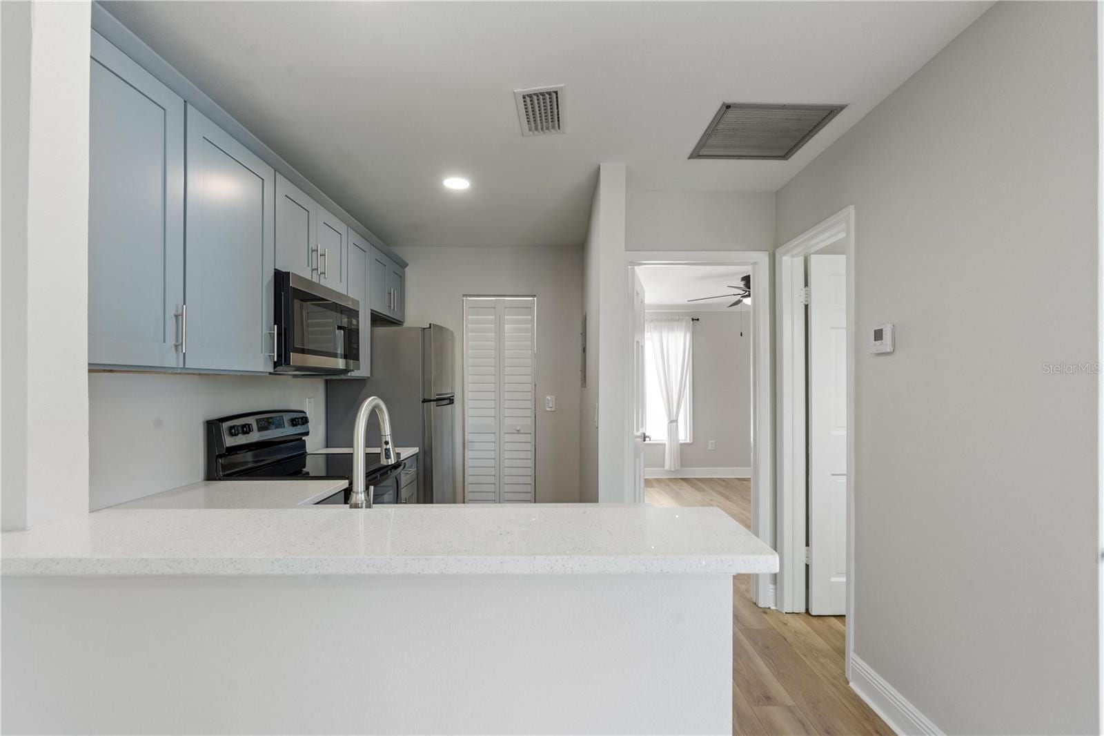 3848 N Lake Dr #137 photo 5