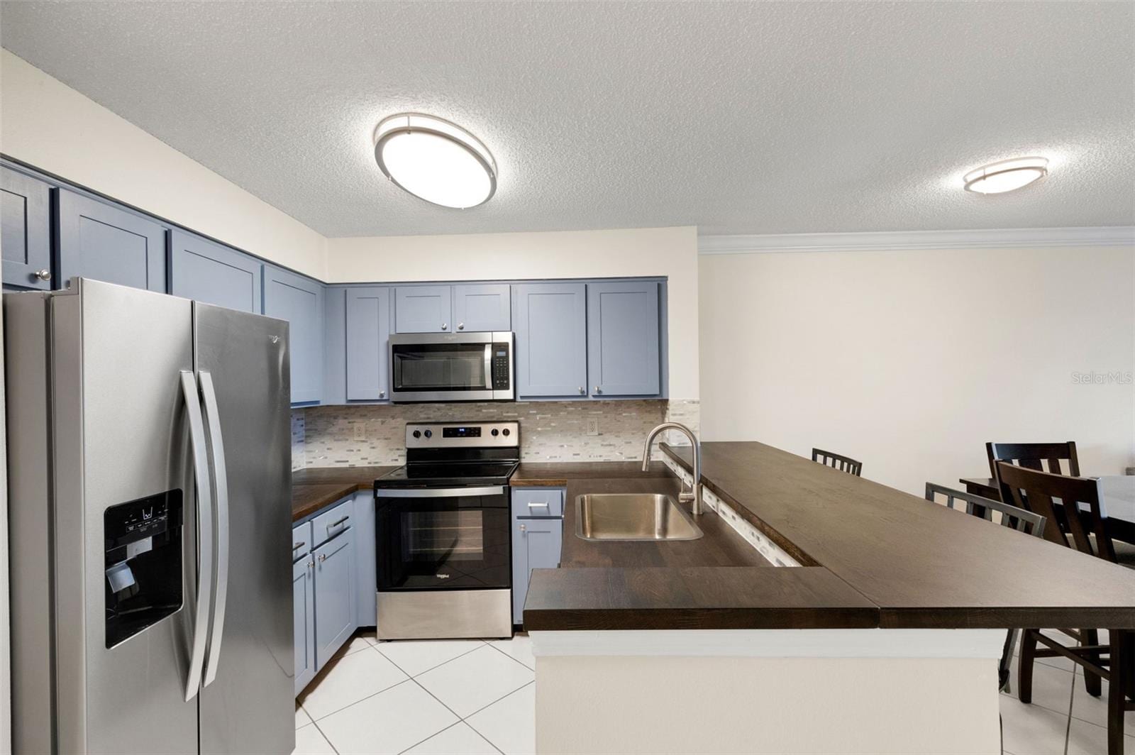 2400 Feather Sound Dr #924 photo 4