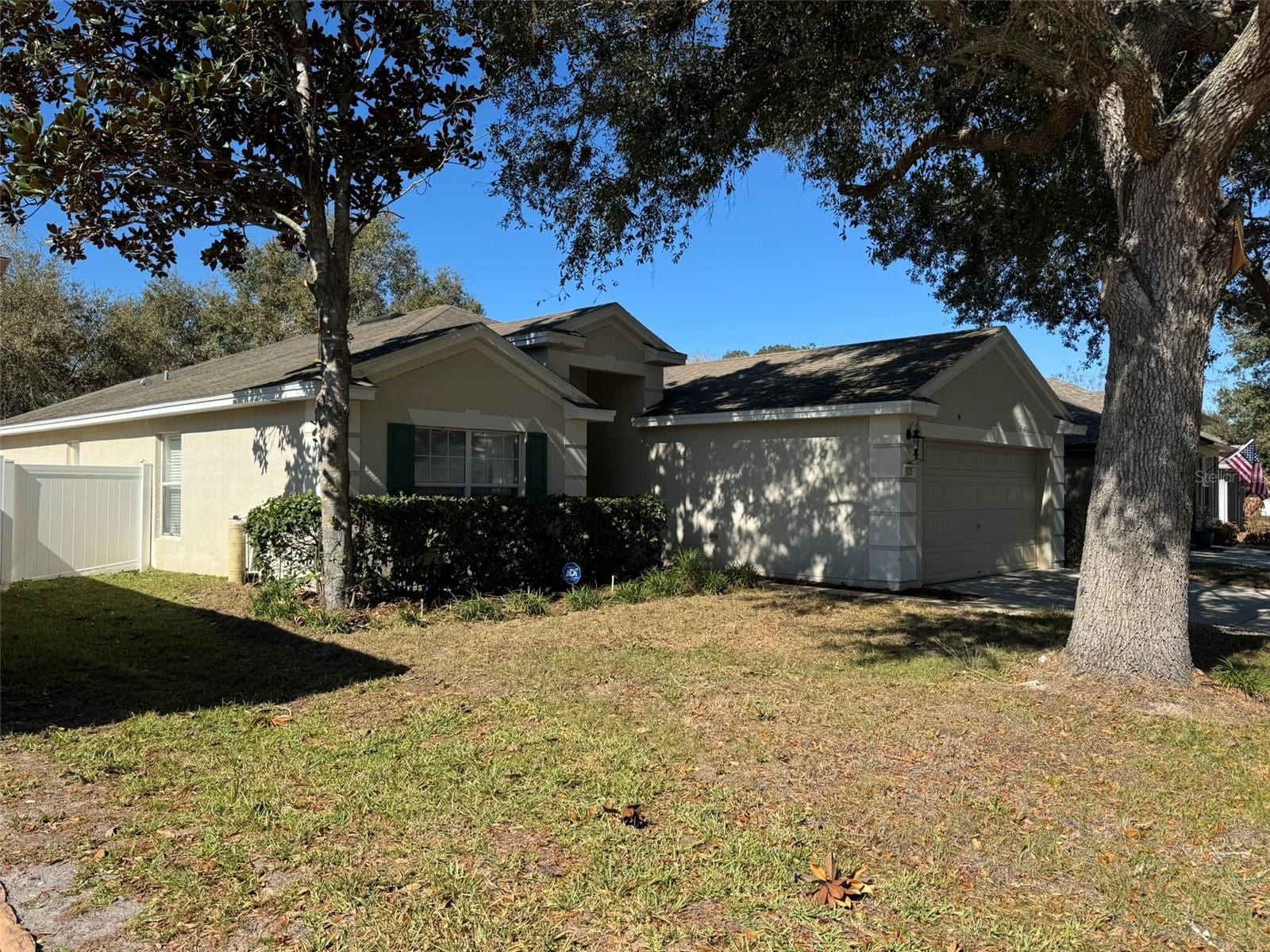 635 White Flower Way photo 3