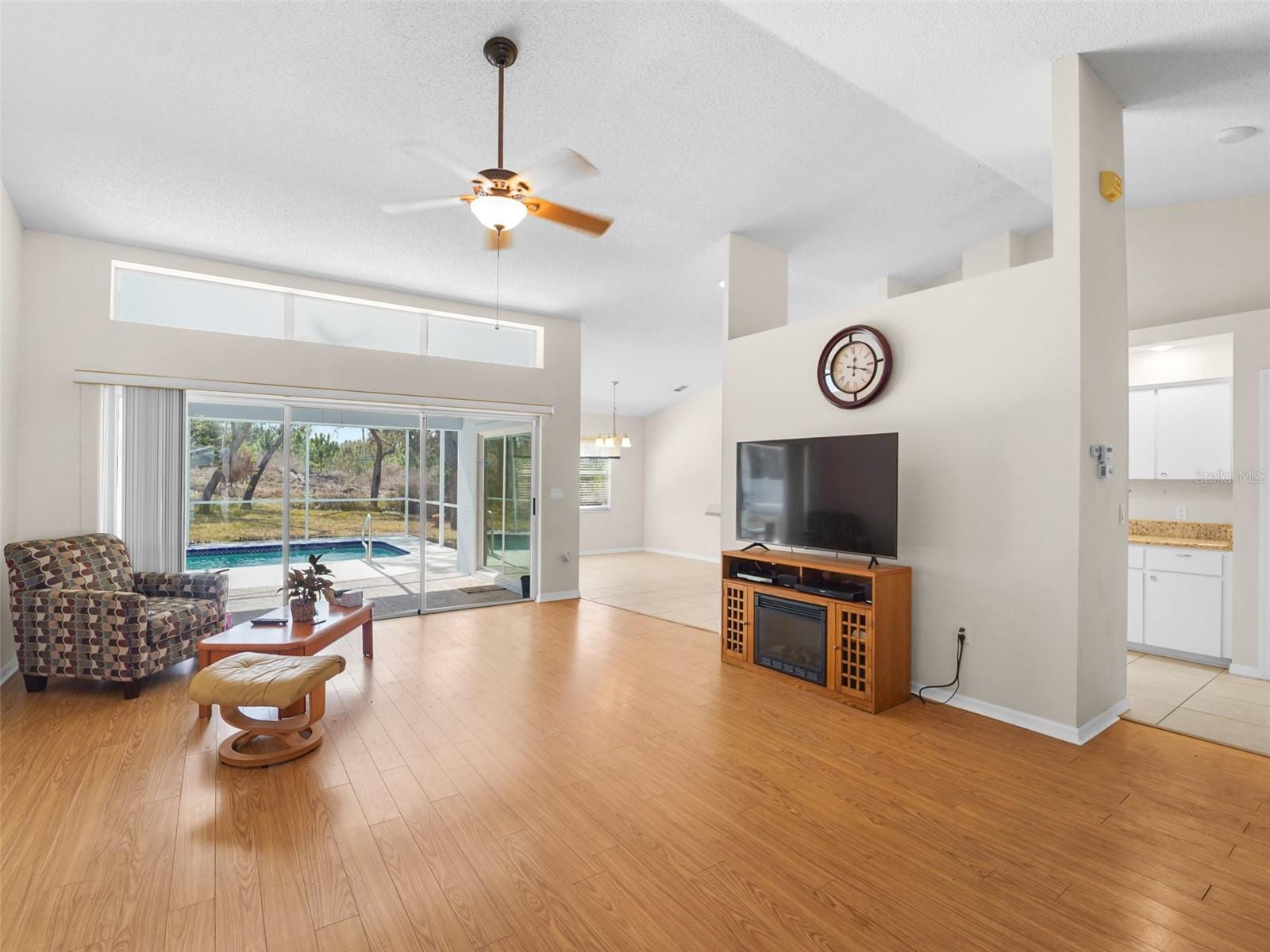 14419 Pimberton Dr photo 2