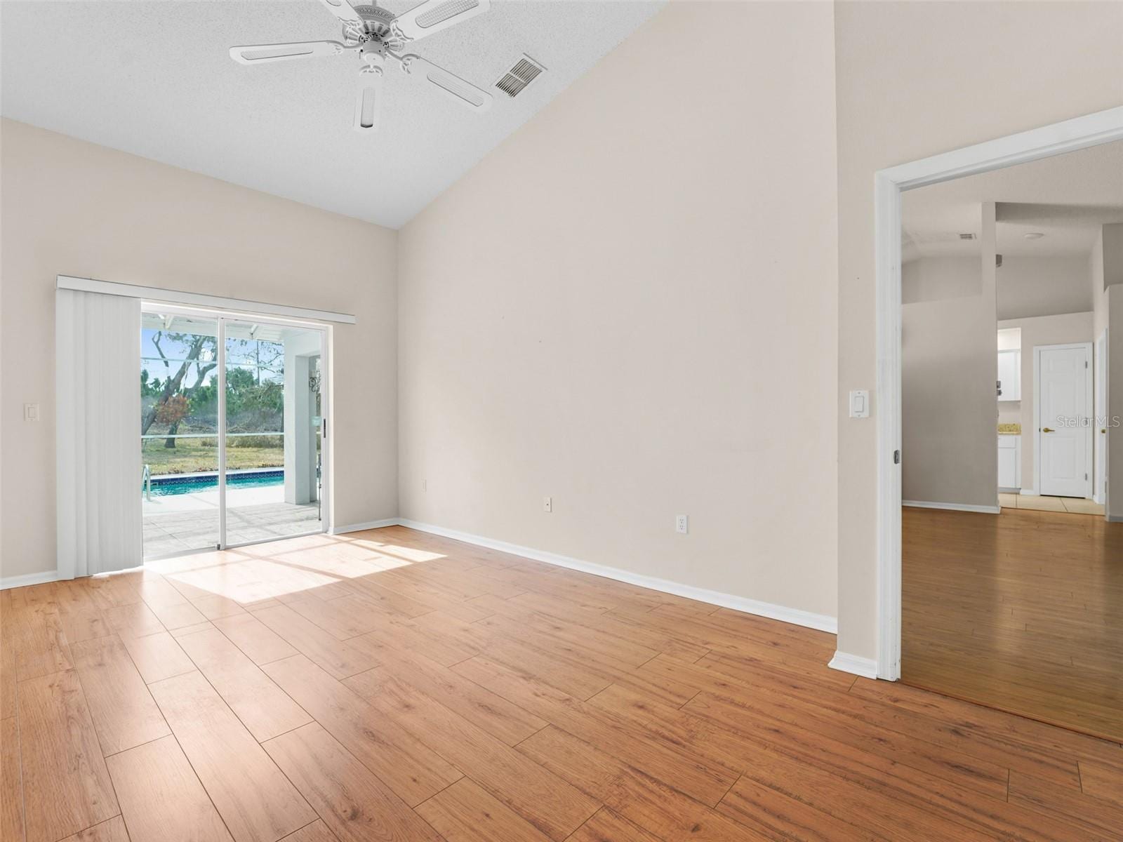 14419 Pimberton Dr photo 5