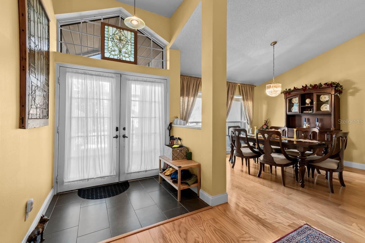 2021 Berry Roberts Dr photo 4
