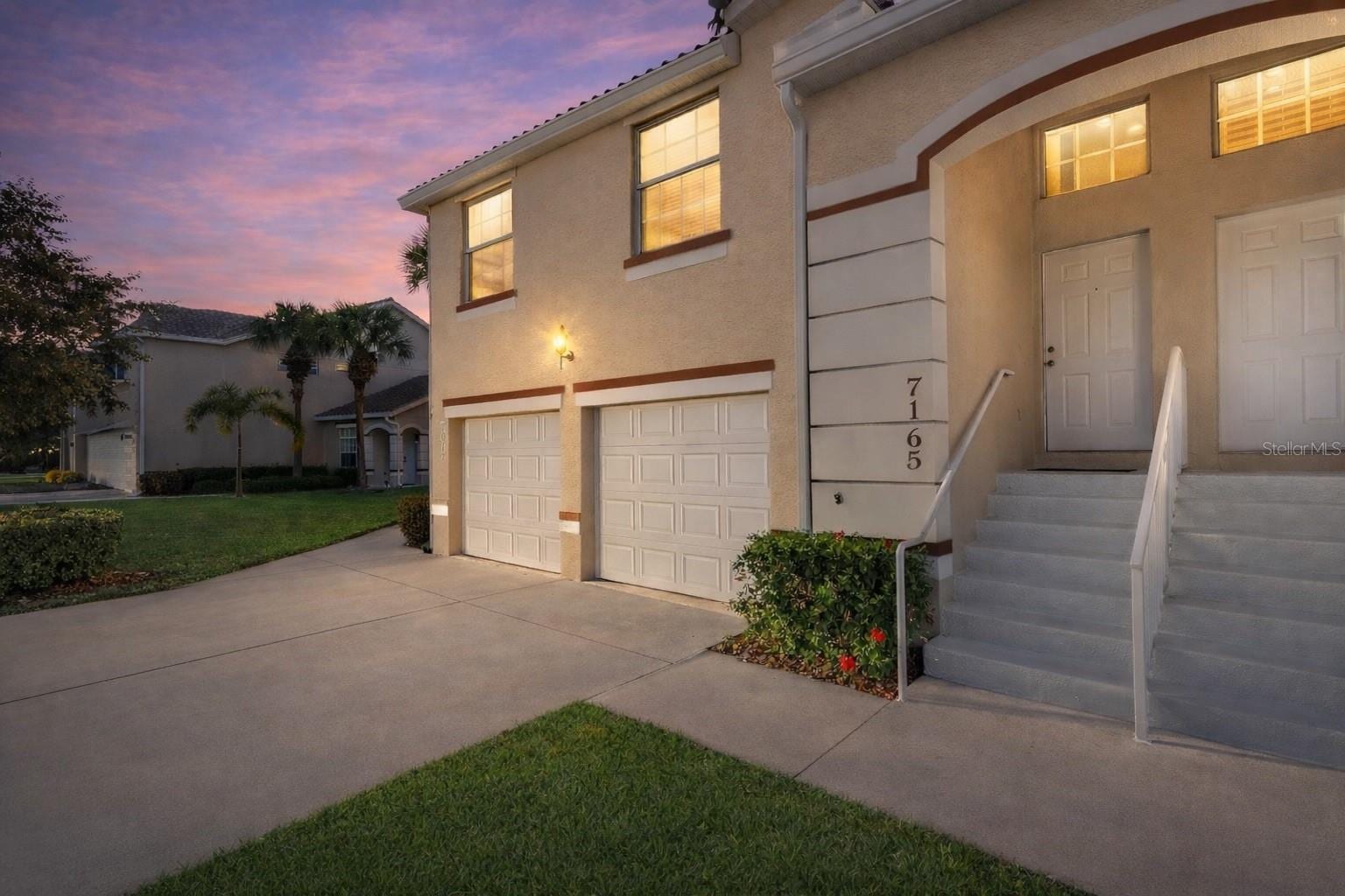 7158 Strand Cir photo 2