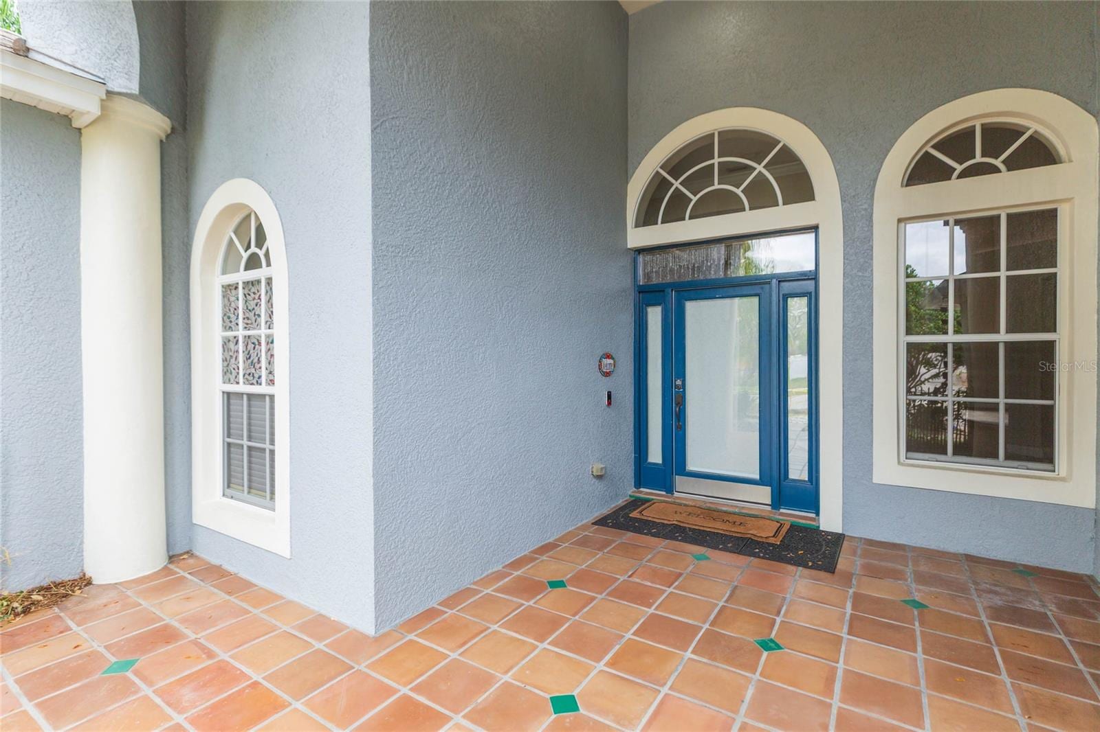 4813 Artesian Rd photo 2