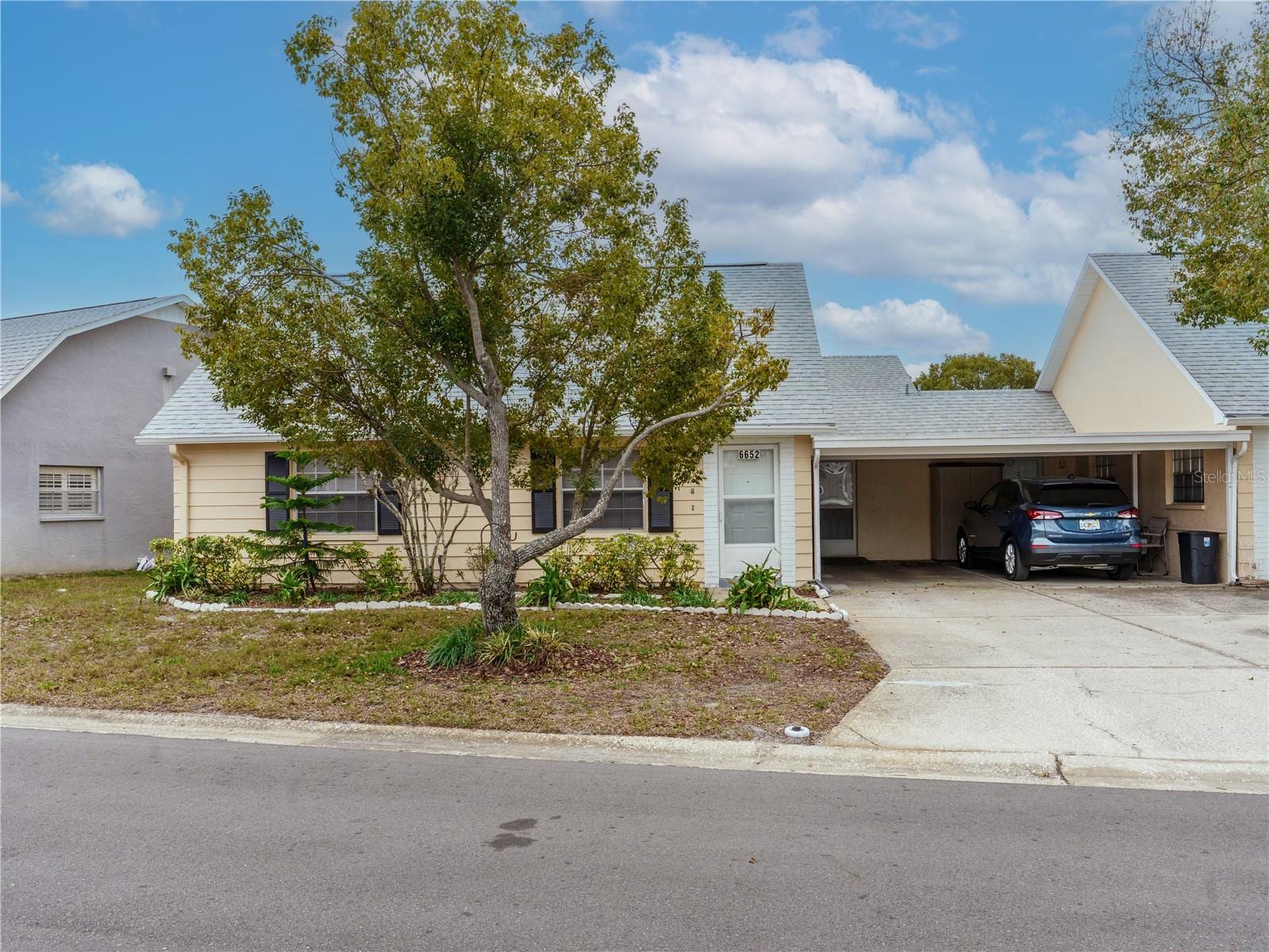 6652 Dartmoor Ln #5A photo 2