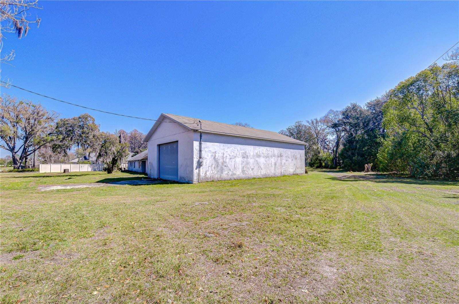 6608 Wisteria Loop photo 5