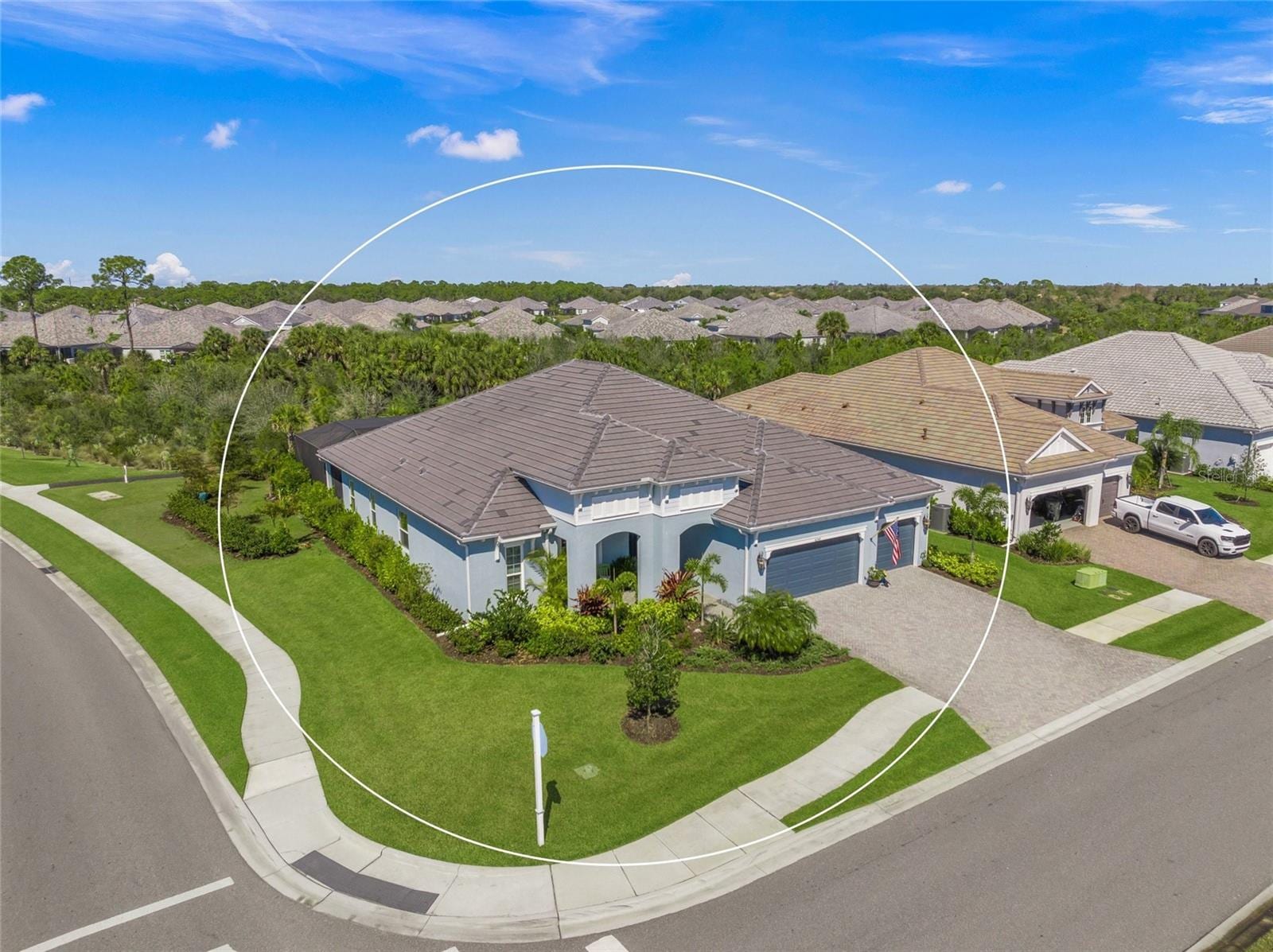 10345 Canaveral Cir photo 3