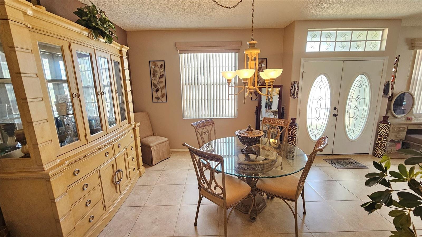 543 Terranova Cir photo 5