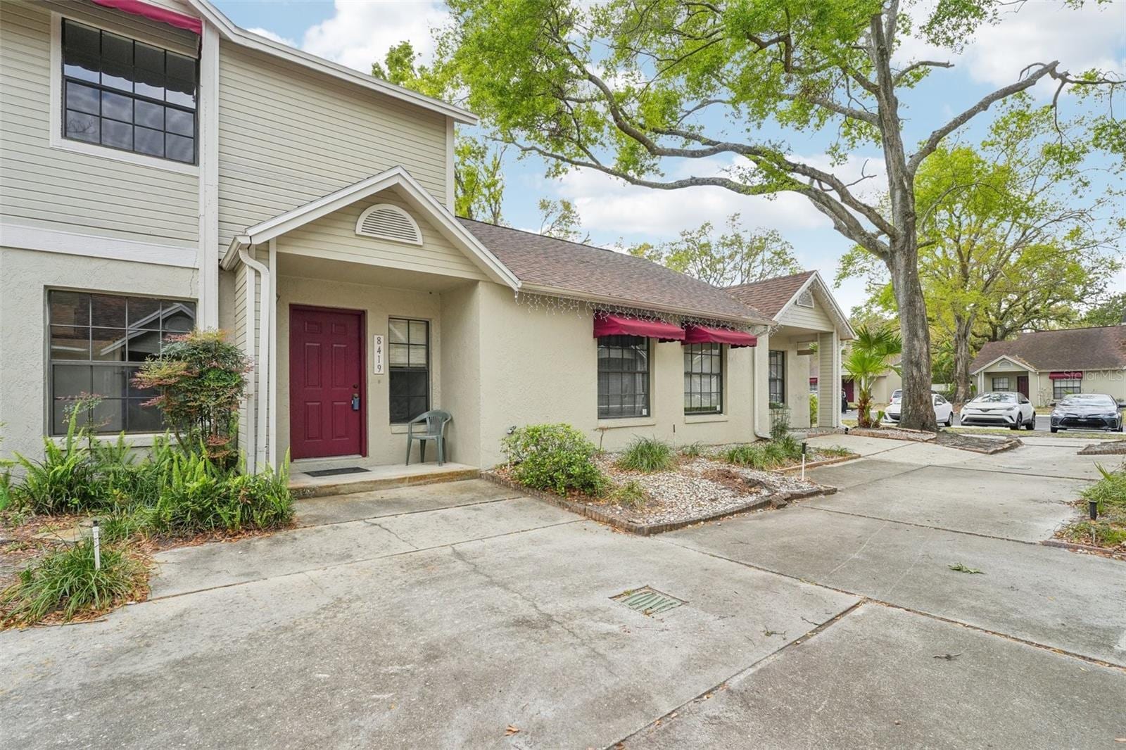 8419 Laurelon Pl photo 3
